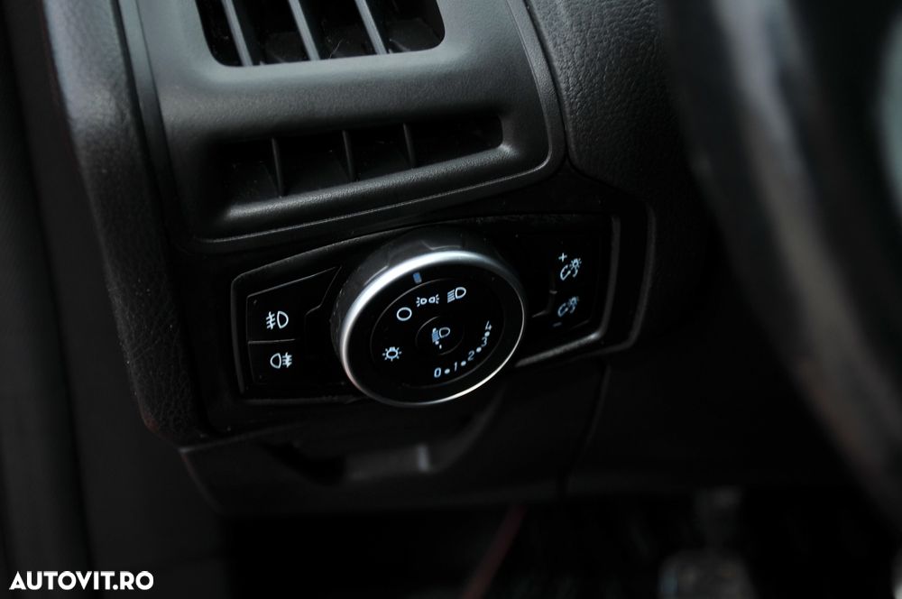 Ford Focus 2.0 TDCI ST-Line - 20