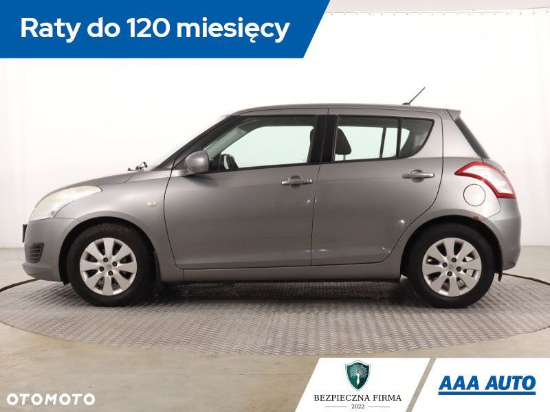 Suzuki Swift - 4