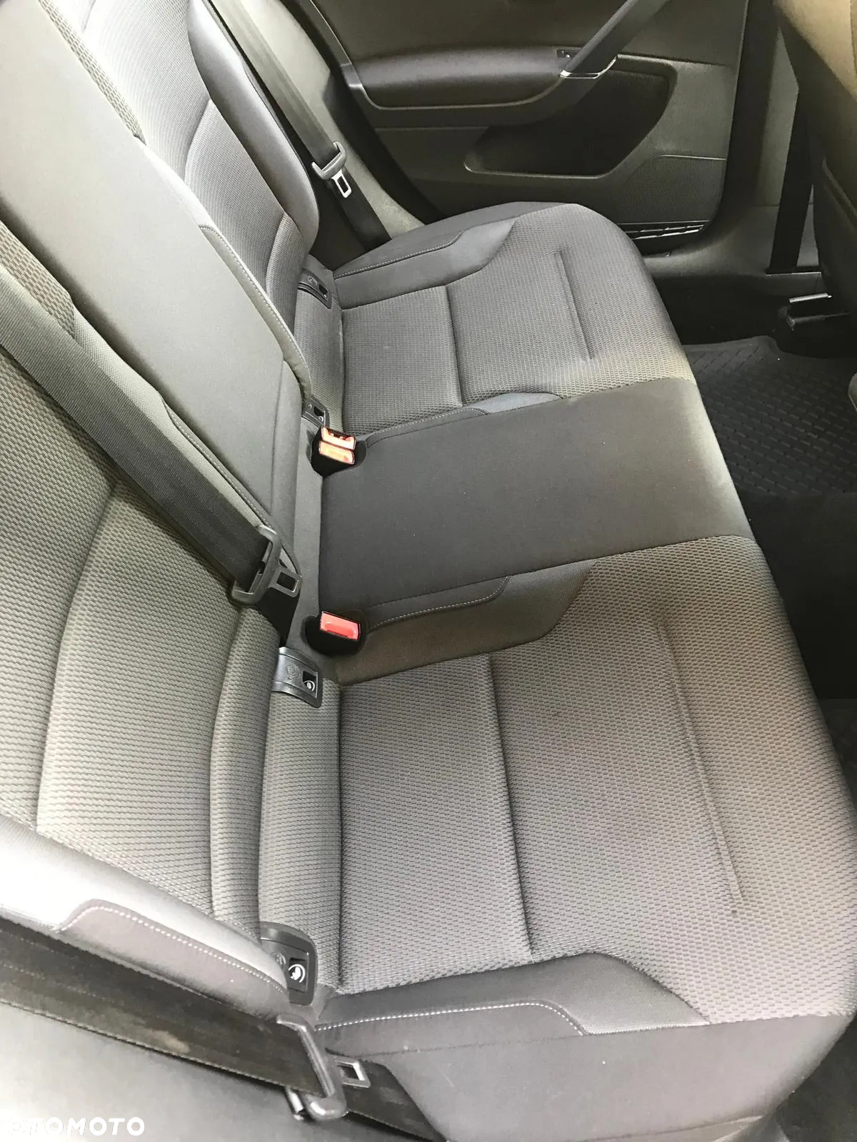 Volkswagen Golf - 12