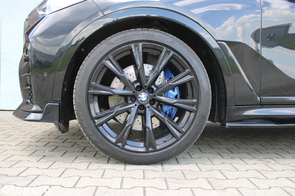 BMW X7 M50i sport - 12