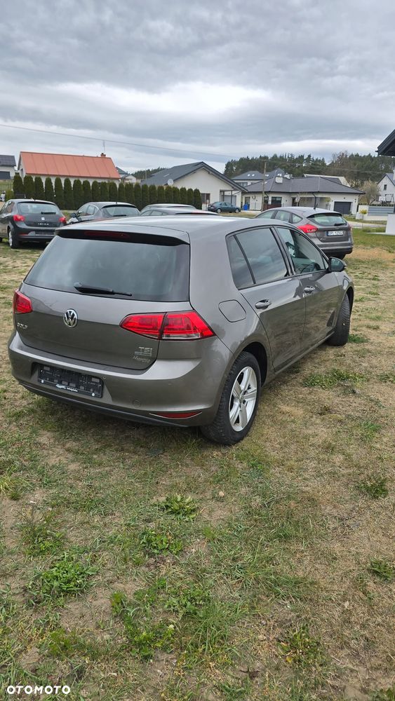 Volkswagen Golf 1.2 TSI BlueMotion Technology Comfortline - 4