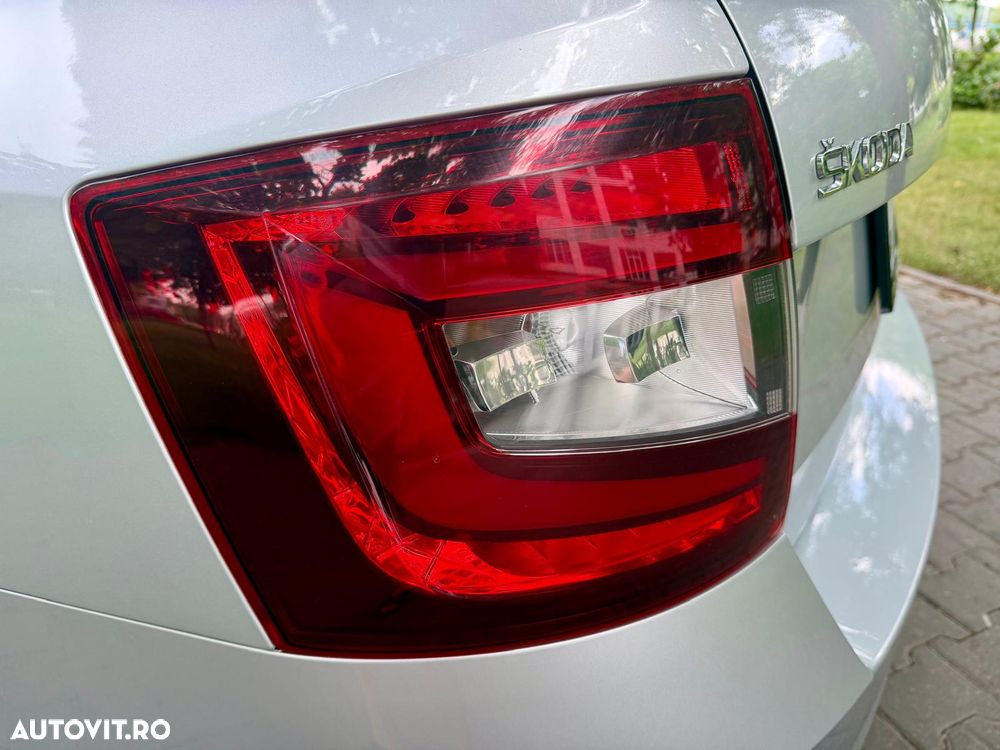 Skoda Octavia 2.0 TDI DSG Premium Edition - 15