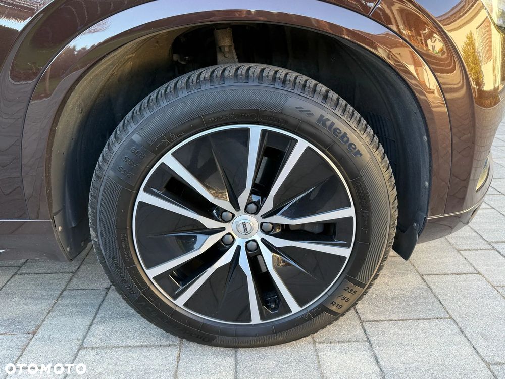 Volvo XC 90 B5 D AWD Momentum Pro - 17