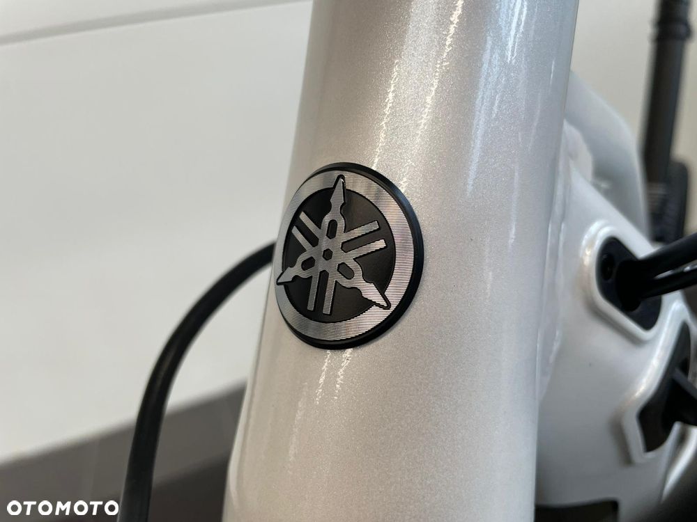 Yamaha Inny - 7