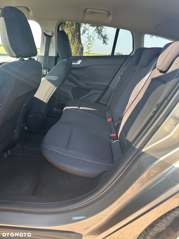 Ford Focus 1.5 EcoBlue Start-Stopp-System TITANIUM - 13
