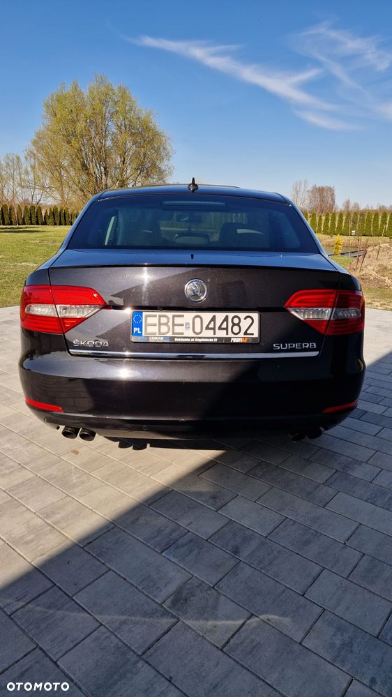 Skoda Superb 2.0 TSI Elegance DSG - 3