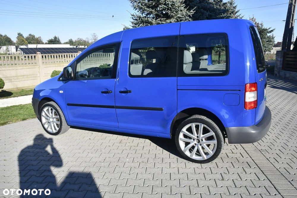 Volkswagen Caddy - 10