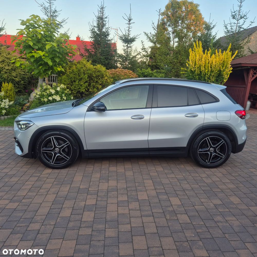 Mercedes-Benz GLA 180 d 8G-DCT AMG Line - 37