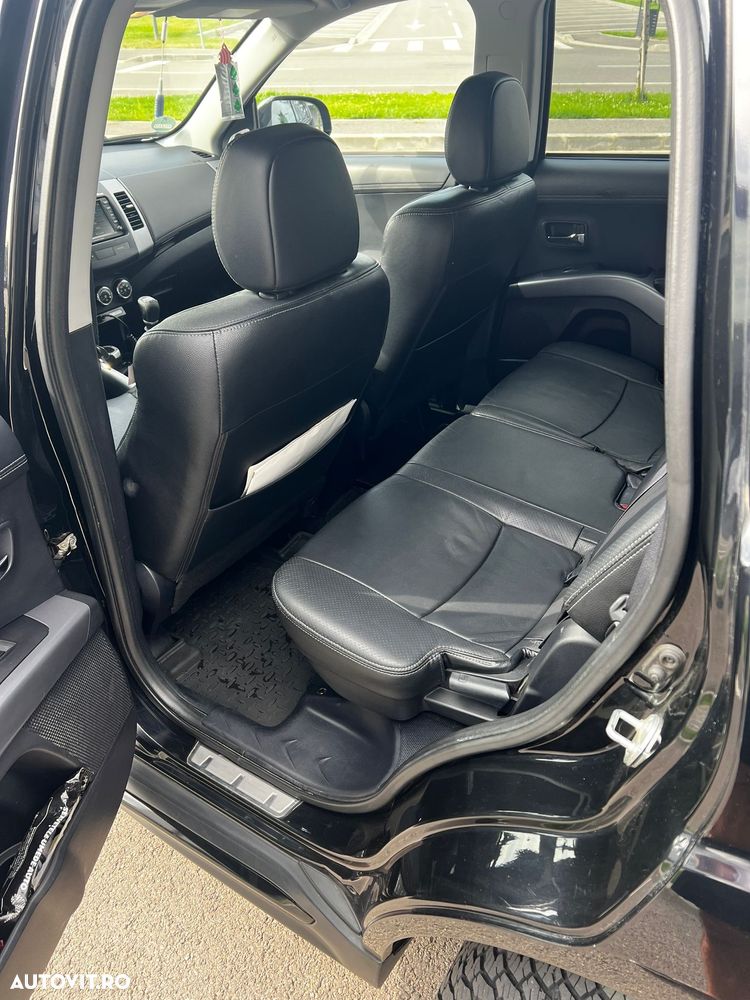 Mitsubishi Outlander 2.2 DI-D 4WD Intense A13 - 9