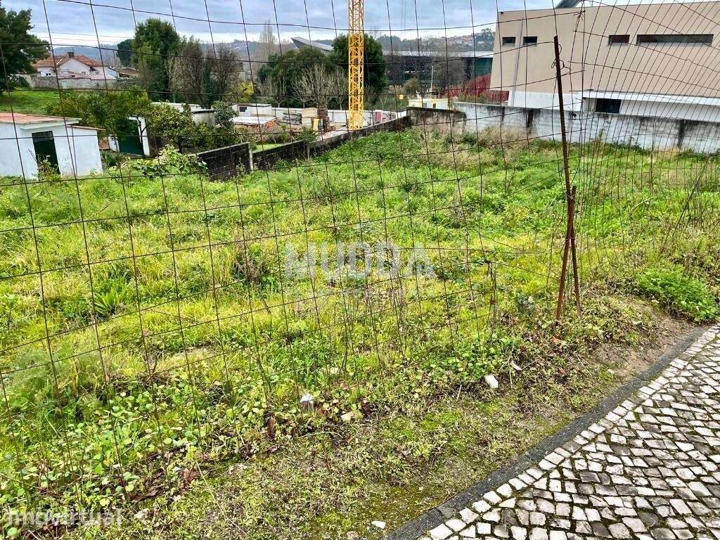 Terreno para construção - Grande imagem: 3/3