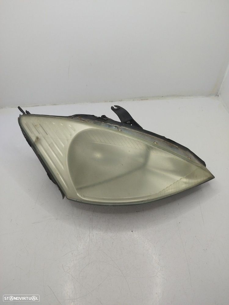 Farol/ Otica Dianteiro Dto Ford Focus I Carrinha (Dnw) - 1