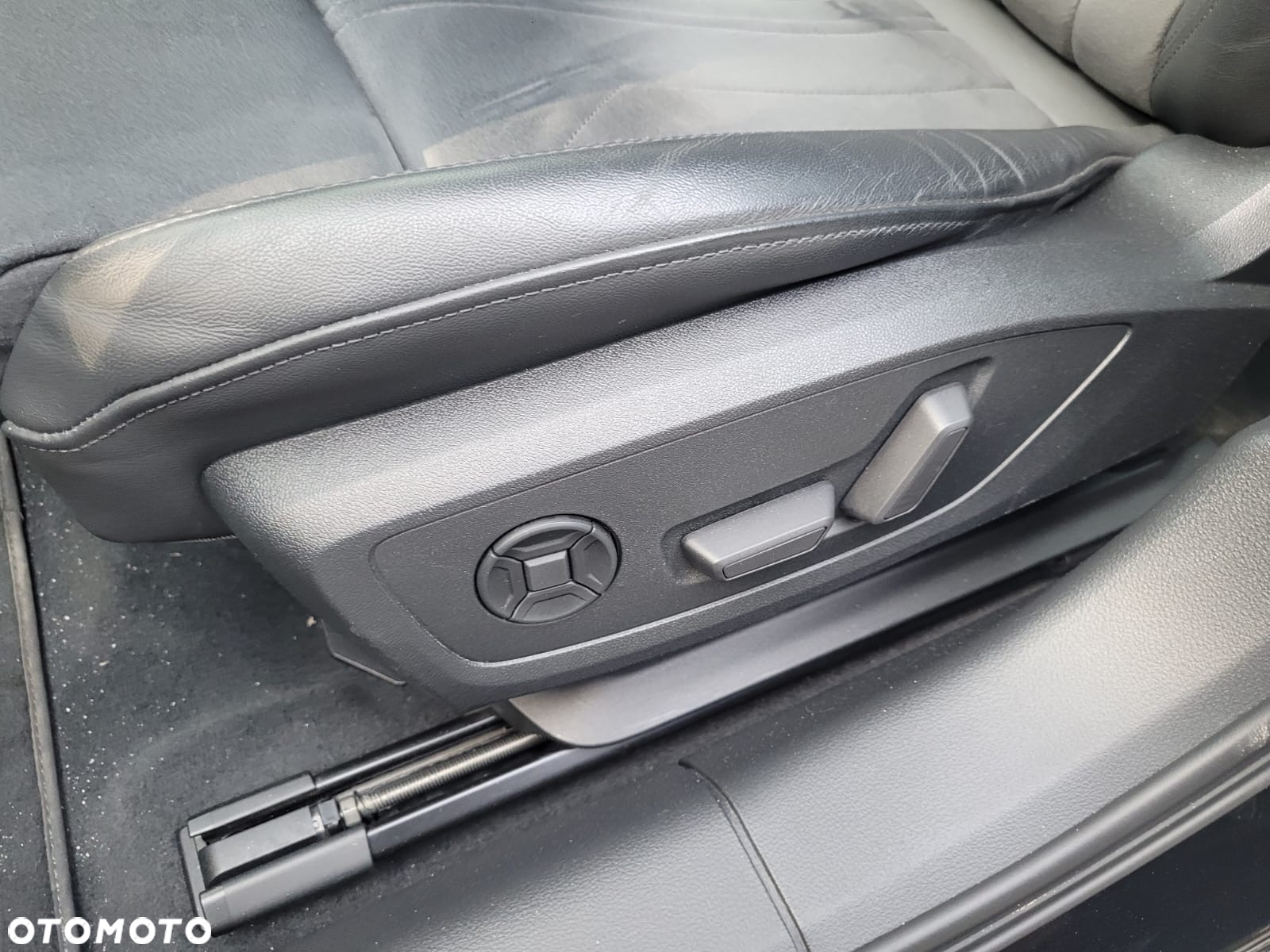Audi A6 Allroad - 20