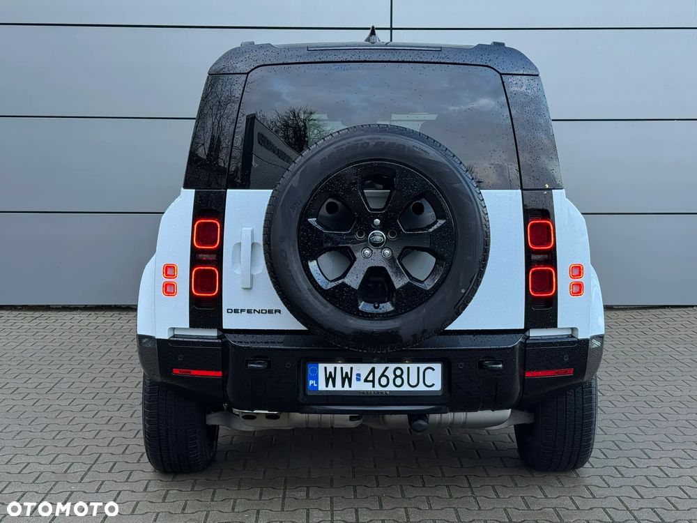 Land Rover Defender - 5