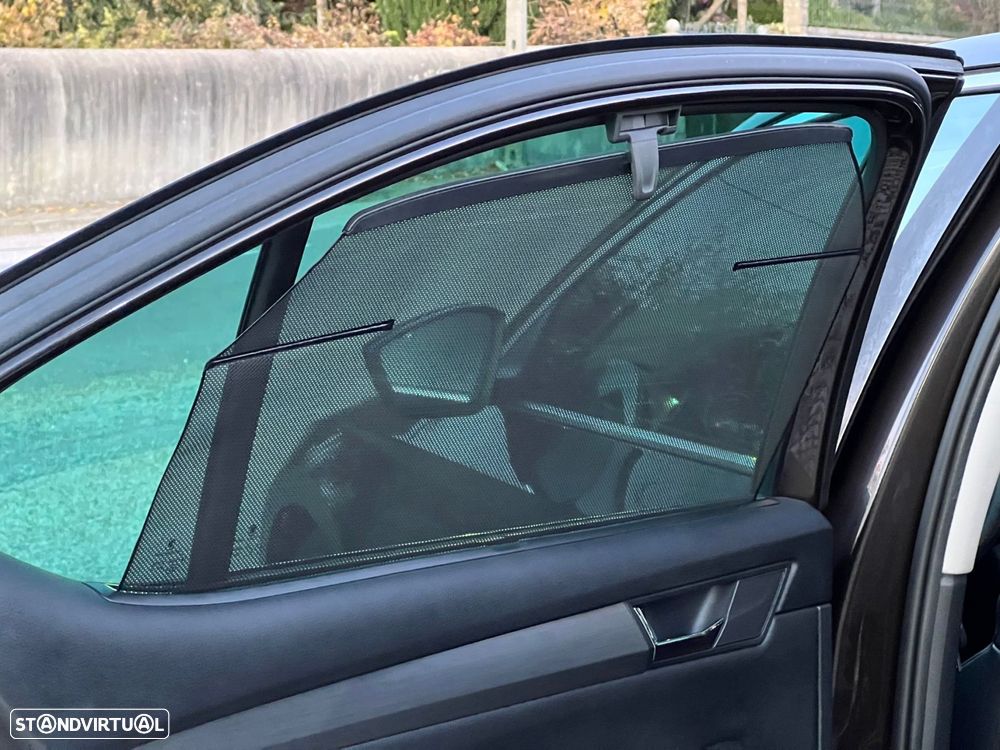 Skoda Superb 2.0 TDI Sportline - 28