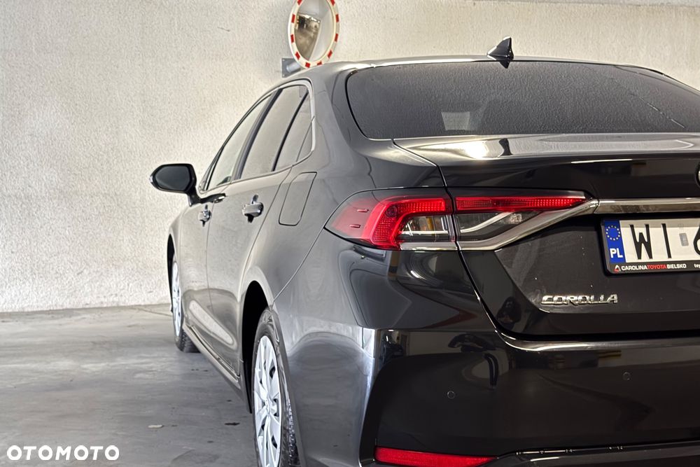 Toyota Corolla 1.8 Hybrid Active - 21