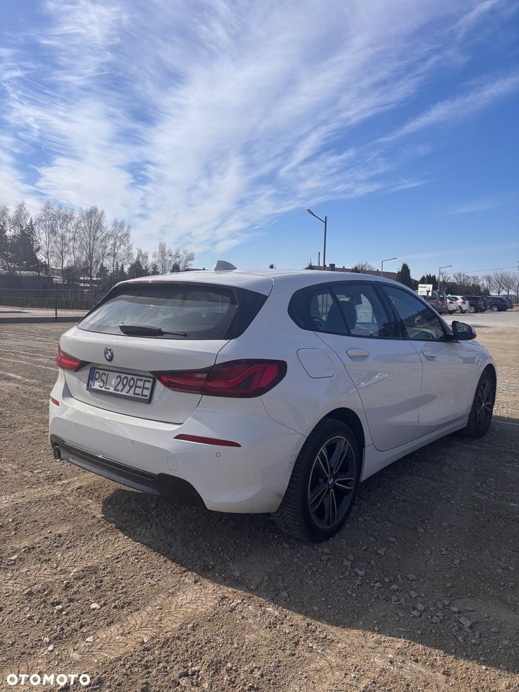 BMW Seria 1 118i - 4