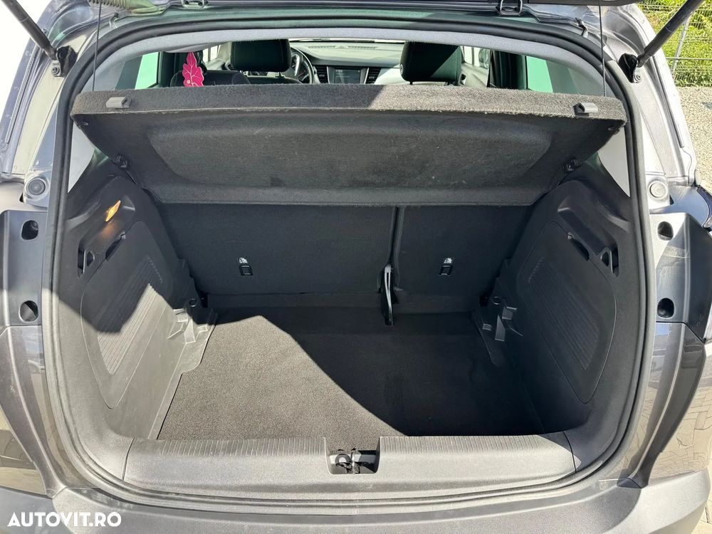 Opel Crossland - 33