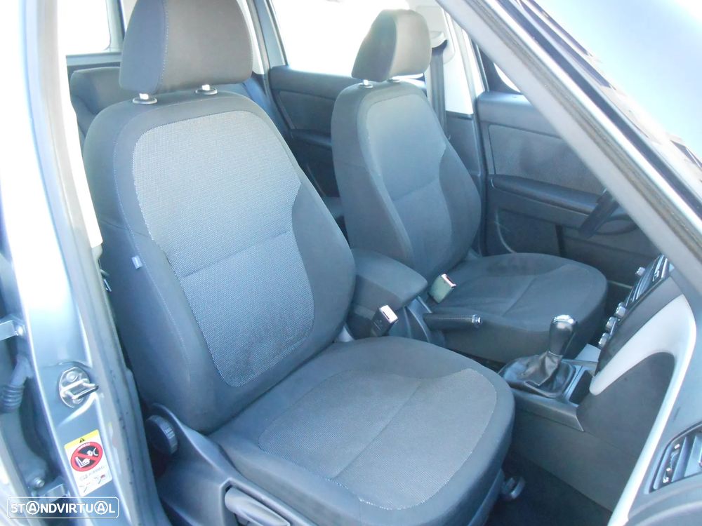 Skoda Yeti 1.2 TSI Active - 28