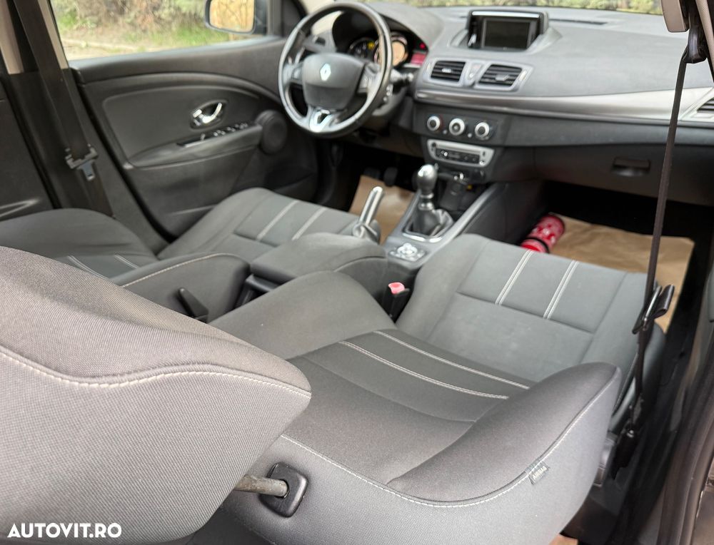 Renault Megane ENERGY dCi 110 Start & Stop Dynamique - 9