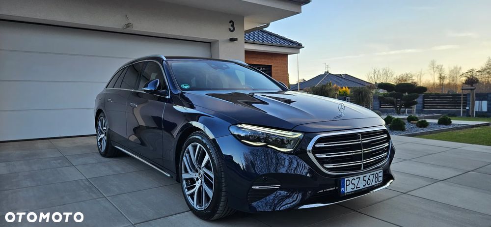 Mercedes-Benz Klasa E 300 PHEV Exclusive 9G-Tronic - 8