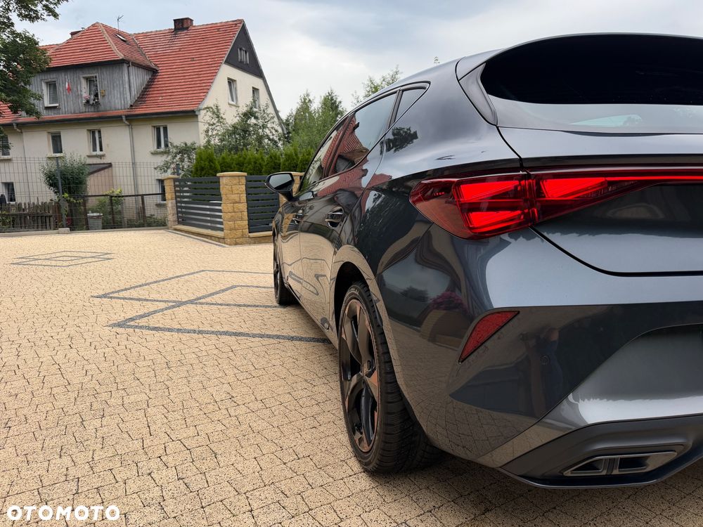 Cupra Leon 1.5 eTSI mHEV Tribe Edition DSG - 11