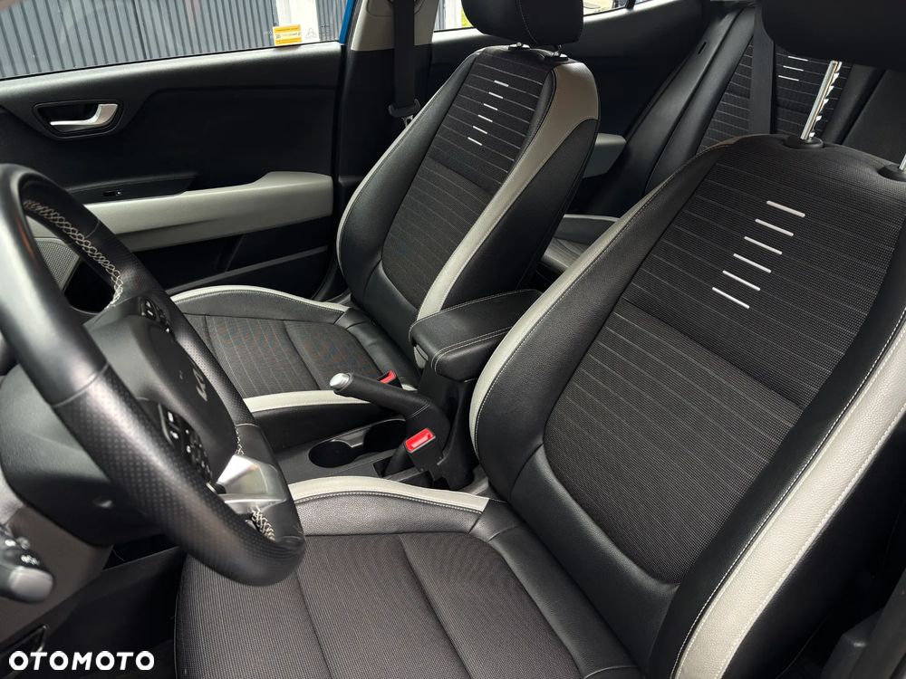 Kia Stonic 1.2 L - 21