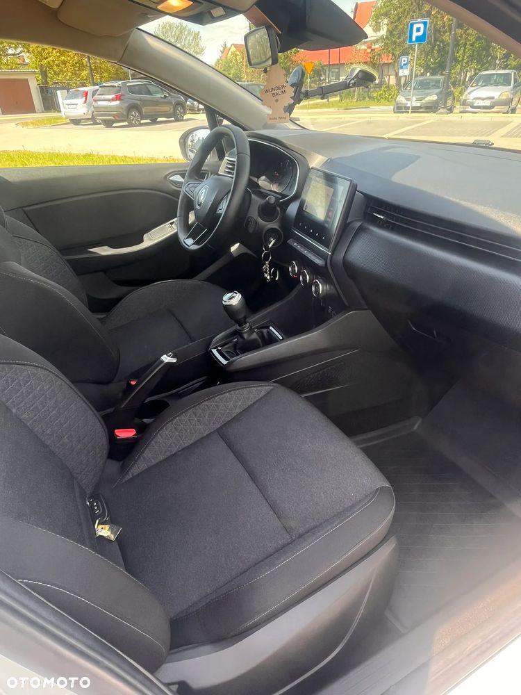 Renault Clio - 14