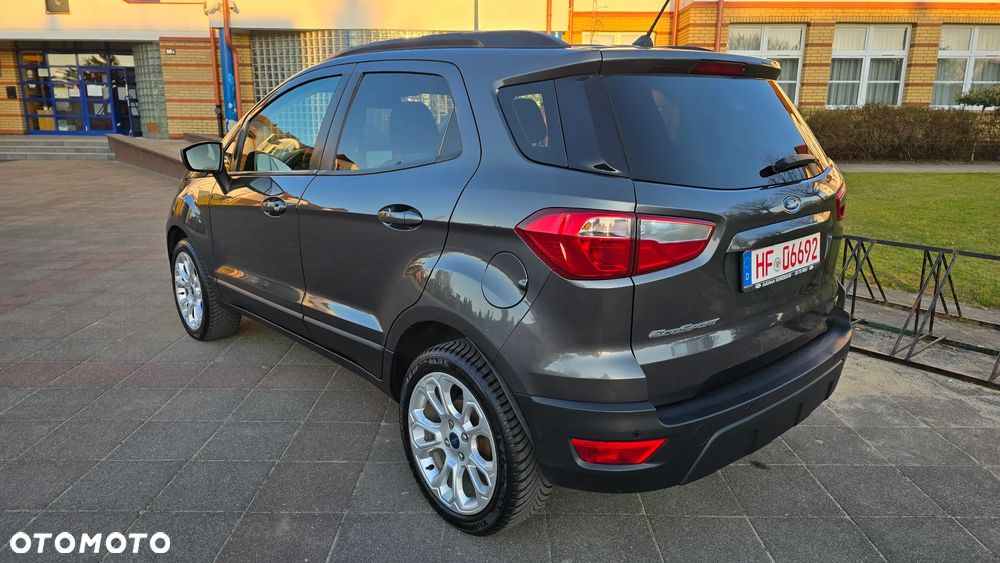 Ford EcoSport - 4