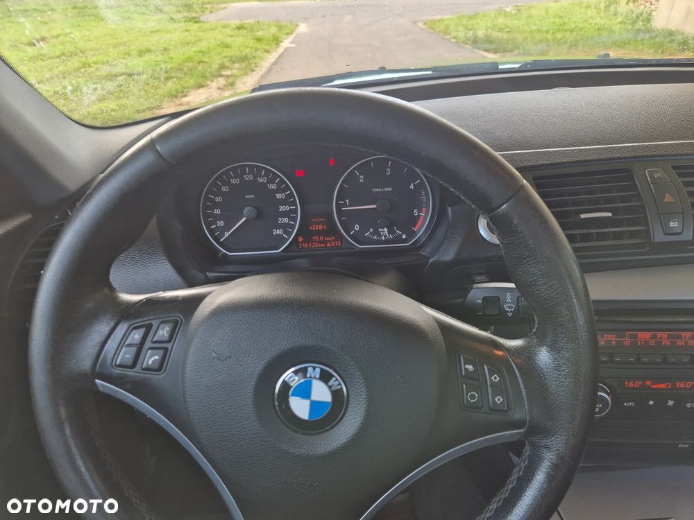 BMW Seria 1 118d DPF - 19