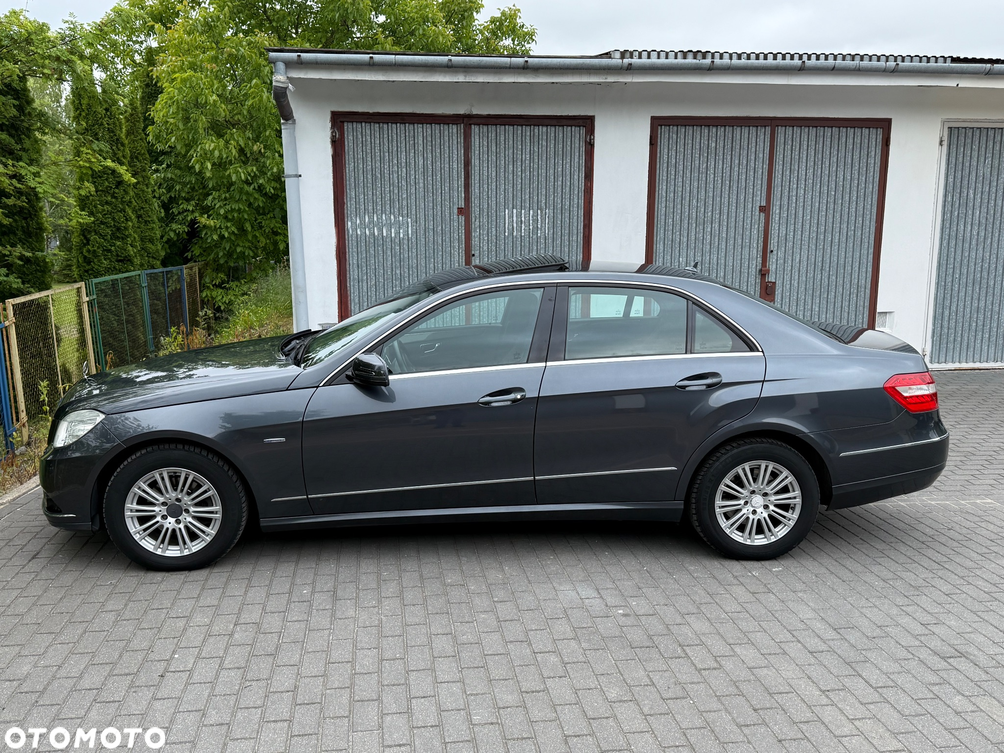 Mercedes-Benz Klasa E - 13