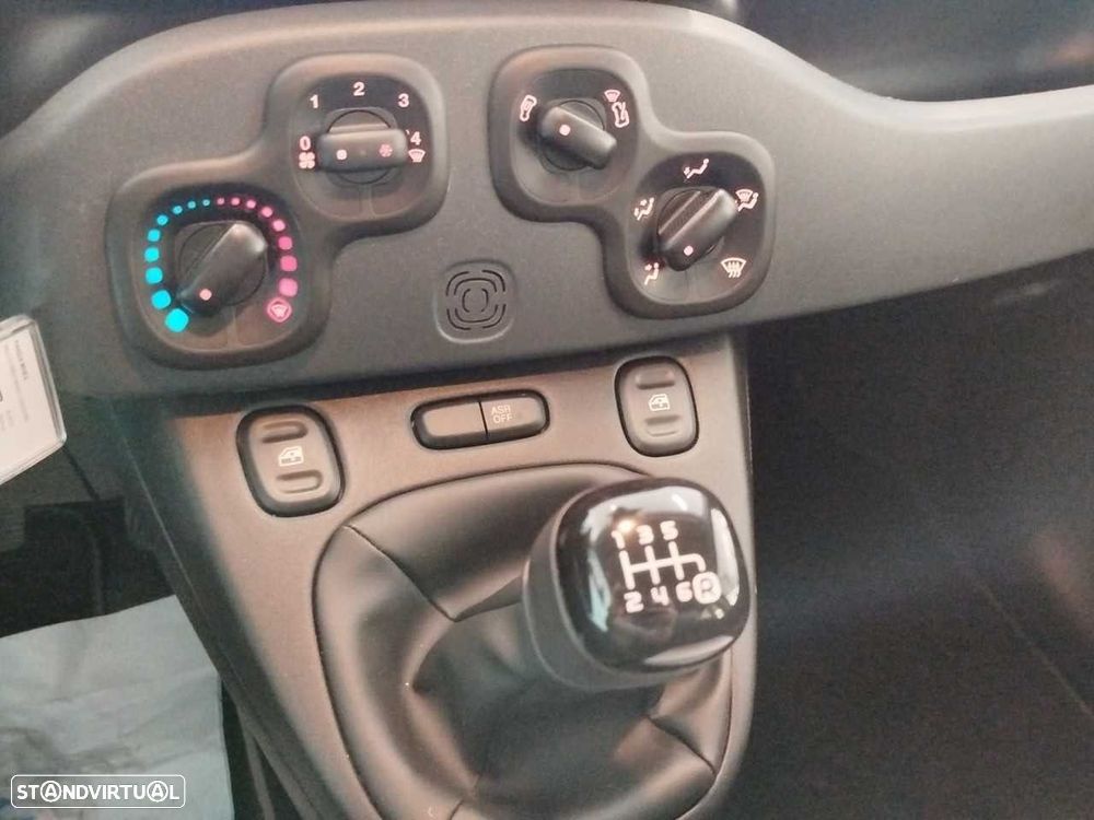 Fiat Panda 1.0 Hybrid City Cross - 13