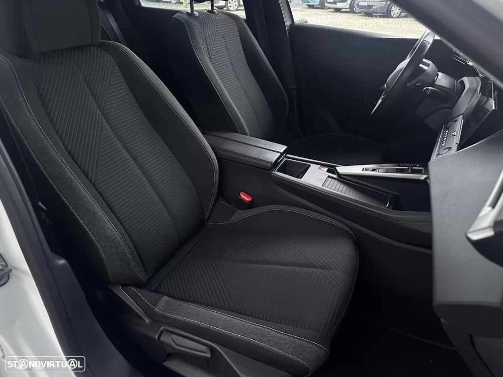 Peugeot 308 SW BlueHDi 130 EAT8 Allure - 9