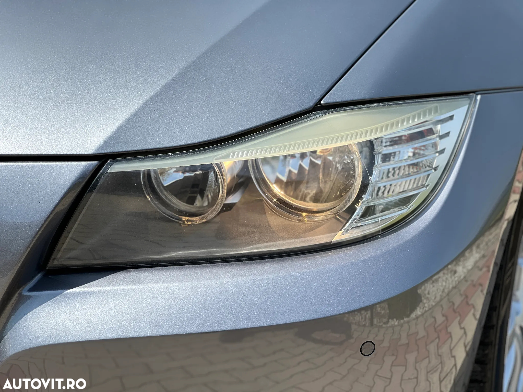 BMW Seria 3 320d Aut. - 35