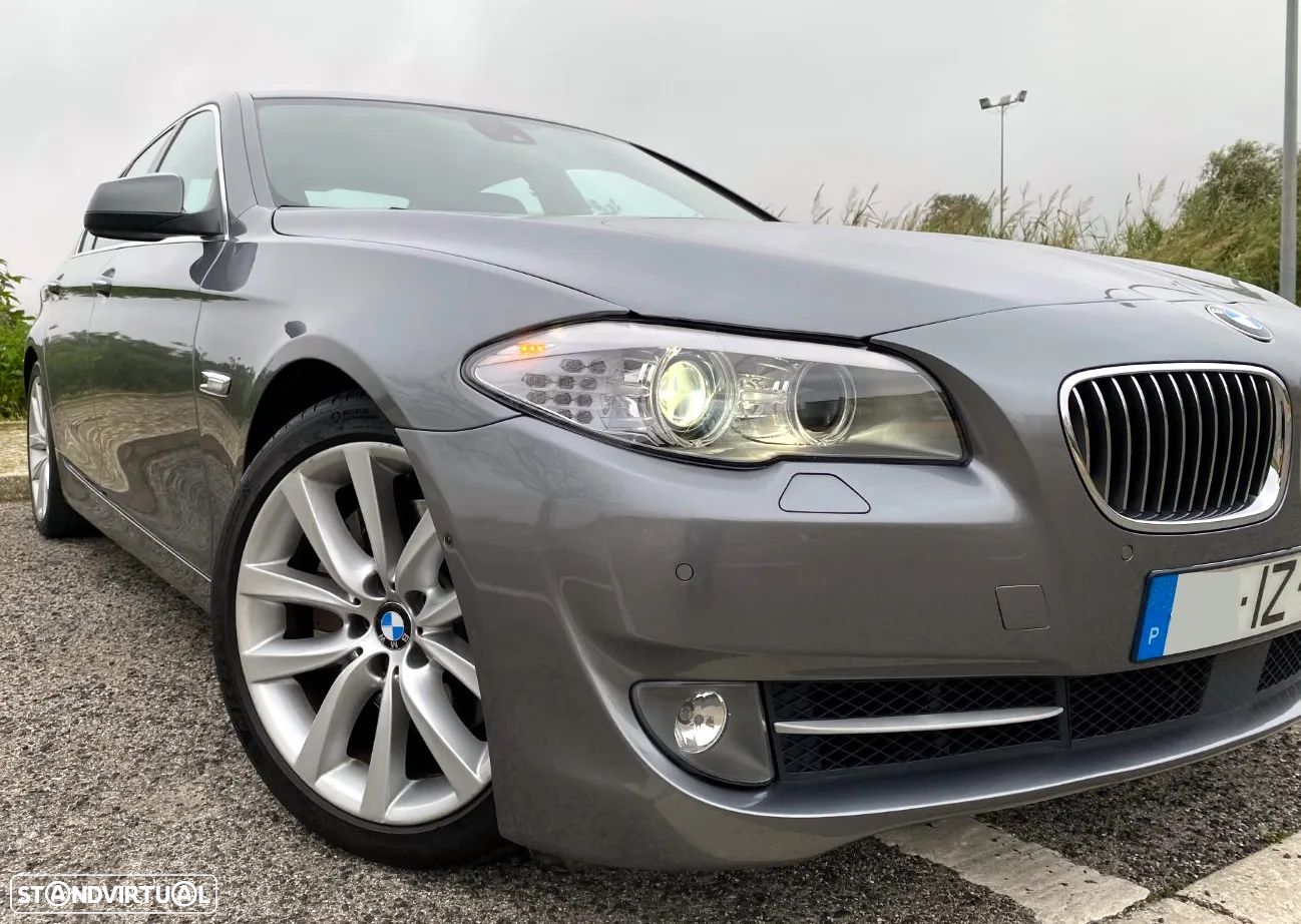 BMW 535 i Exclusive Auto 177g - 1