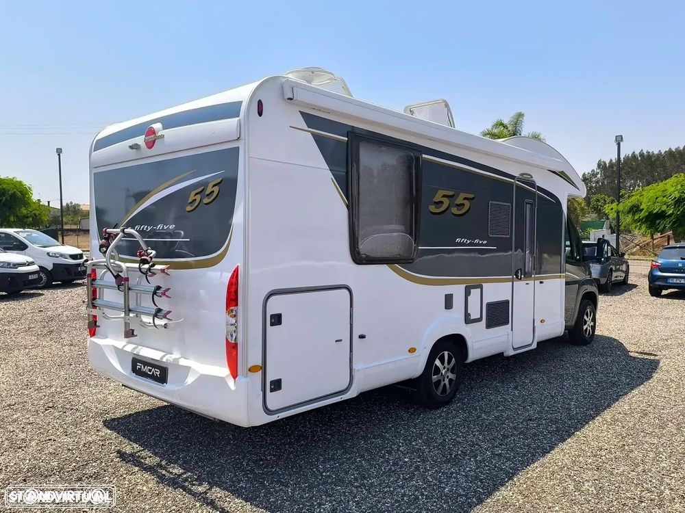 Burstner Ixeo Fifty Five 55 Cama central + basculante - 4