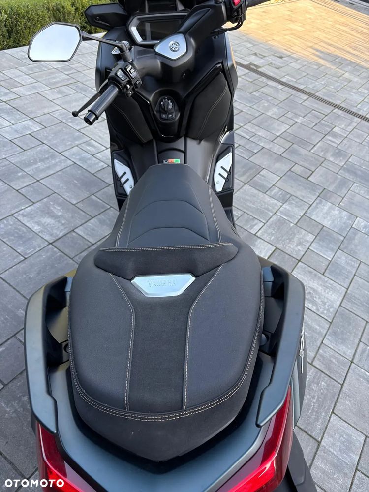 Yamaha X-max - 9