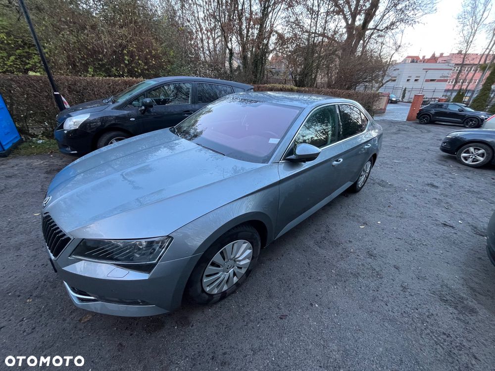 Skoda Superb 1.5 TSI ACT Style DSG - 5
