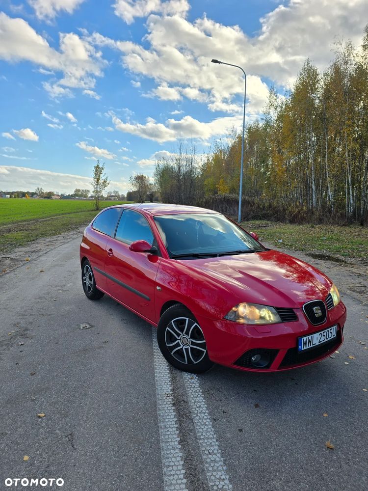 Seat Ibiza SC 1.6 16V Sport - 1