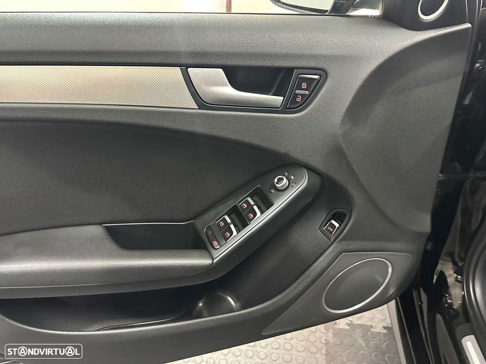 Audi A4 Avant 2.0 TDI S-line S tronic - 16