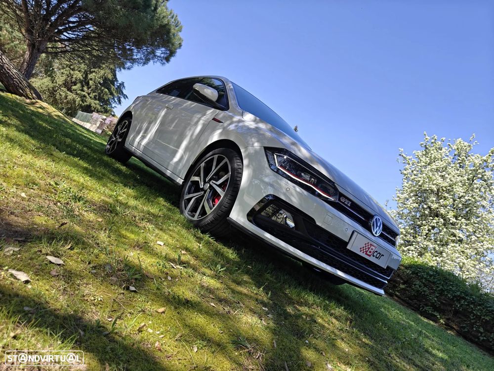 VW Polo 2.0 TSI GTI DSG - 1
