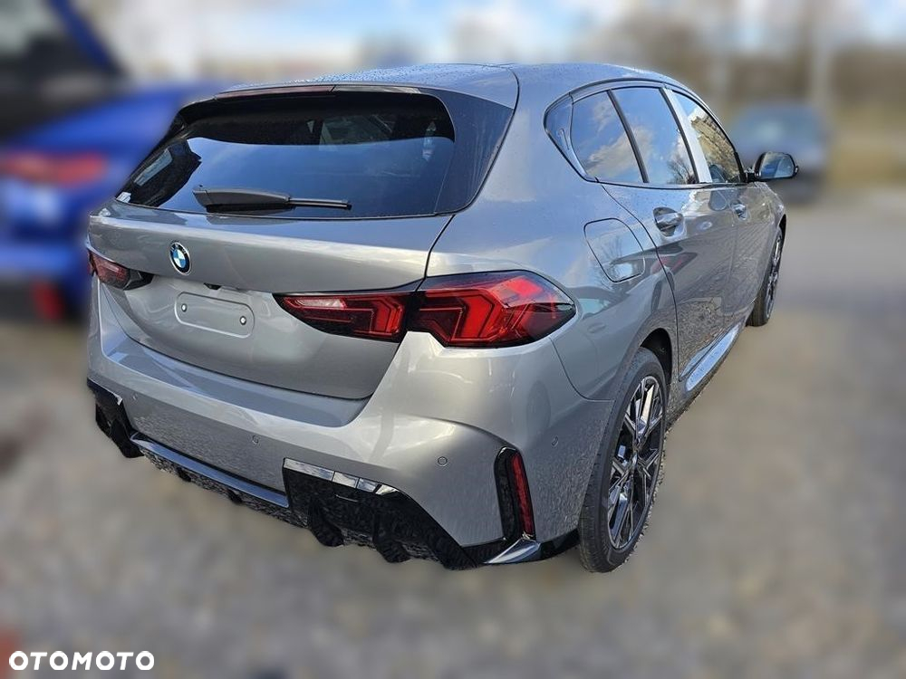 BMW Seria 1 120 mHEV - 4