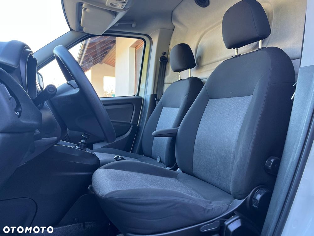 Fiat DOBLO MAXI - 33