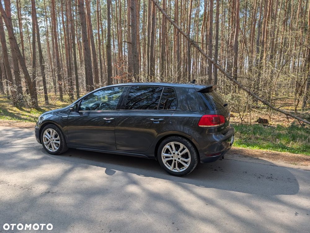Volkswagen Golf 2.0 TDI DPF GTD - 2