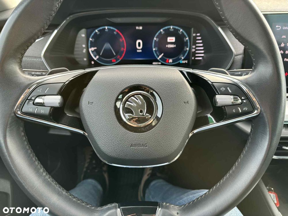 Skoda Octavia 2.0 TDI Style DSG - 8