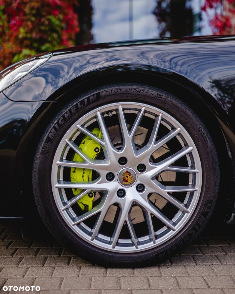 Porsche Panamera - 29