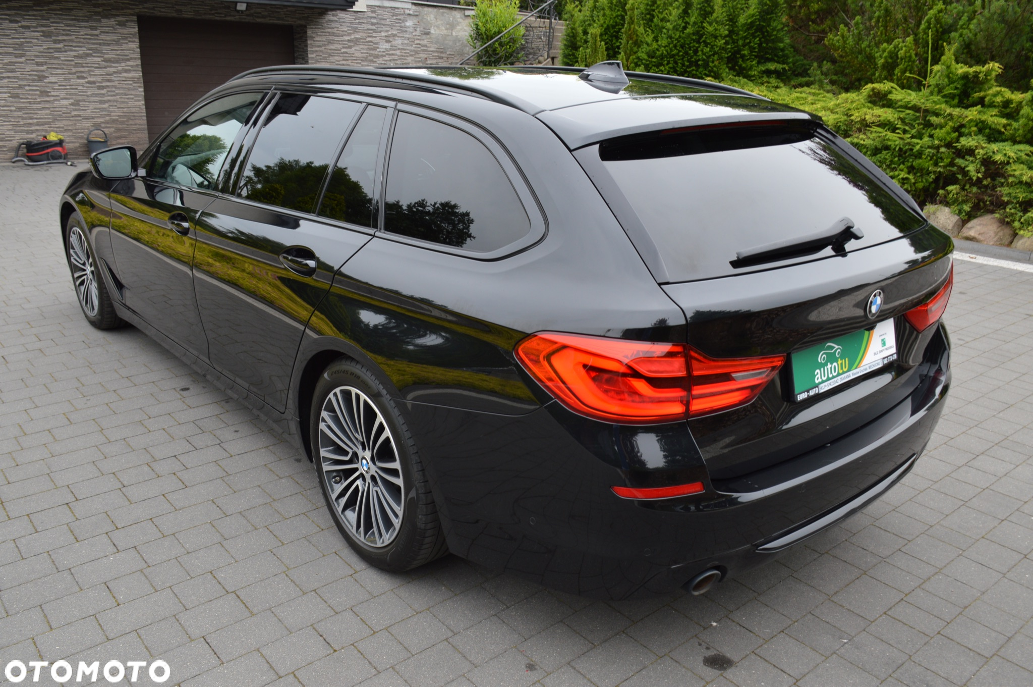 BMW Seria 5 520d xDrive Sport Line sport - 4