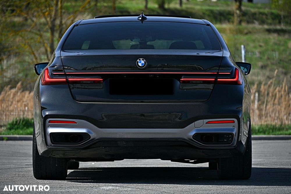 BMW Seria 7 - 8