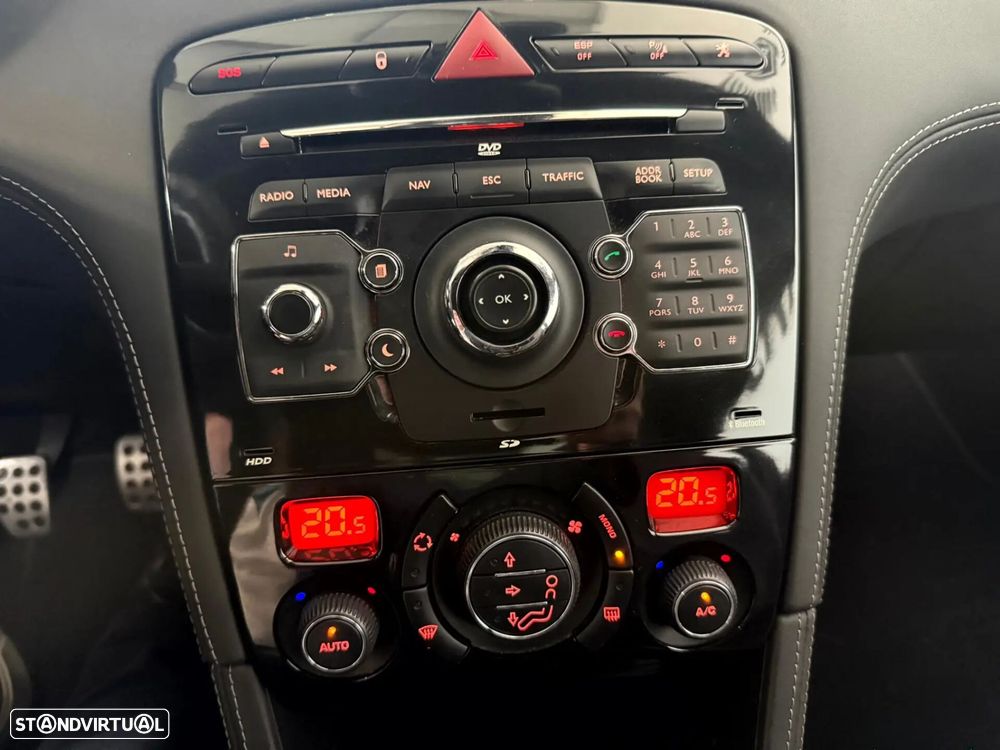 Peugeot RCZ 1.6 155 THP Onyx - 19
