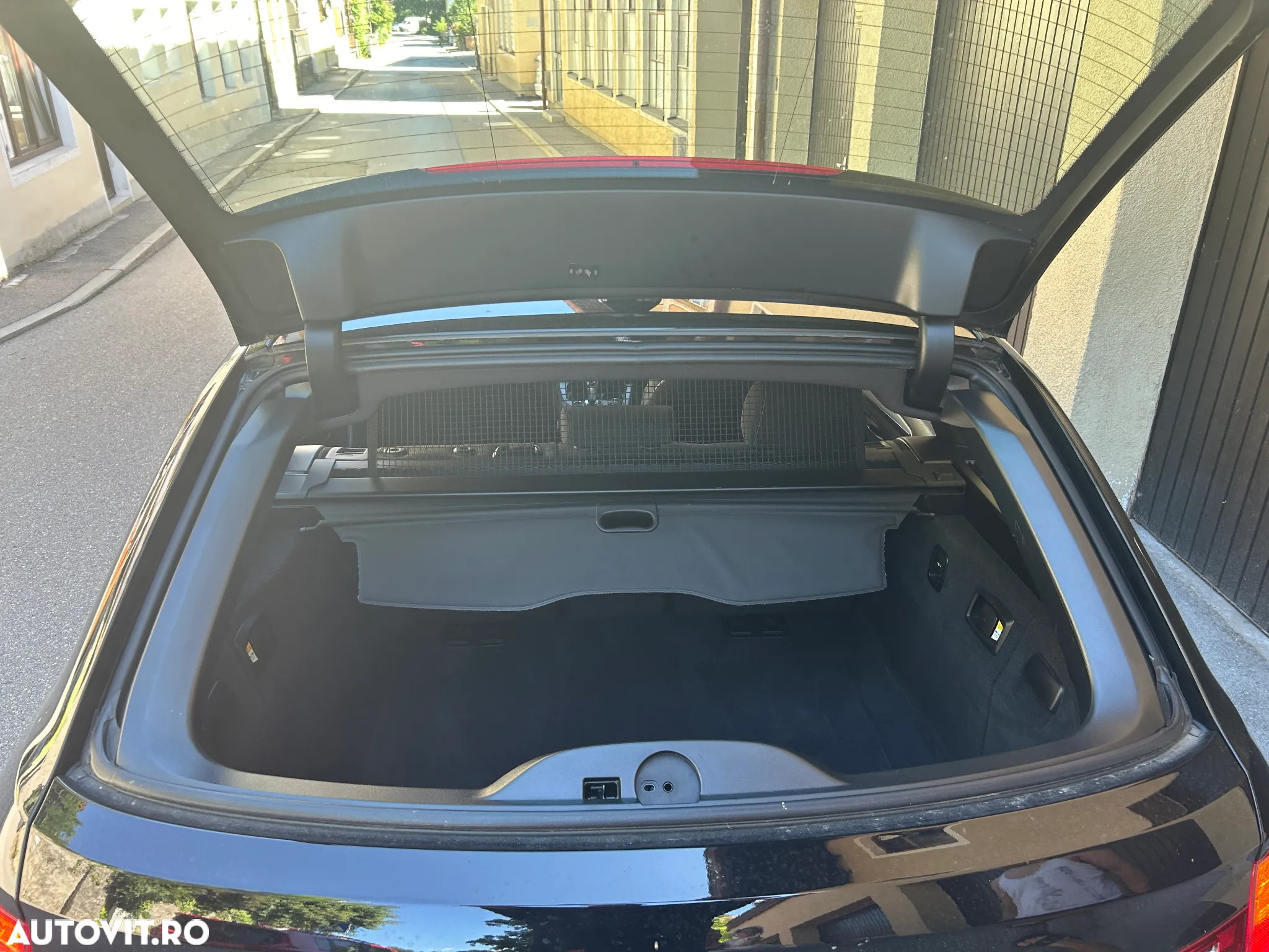 BMW Seria 5 520d Touring Aut. M Sport Edition - 10