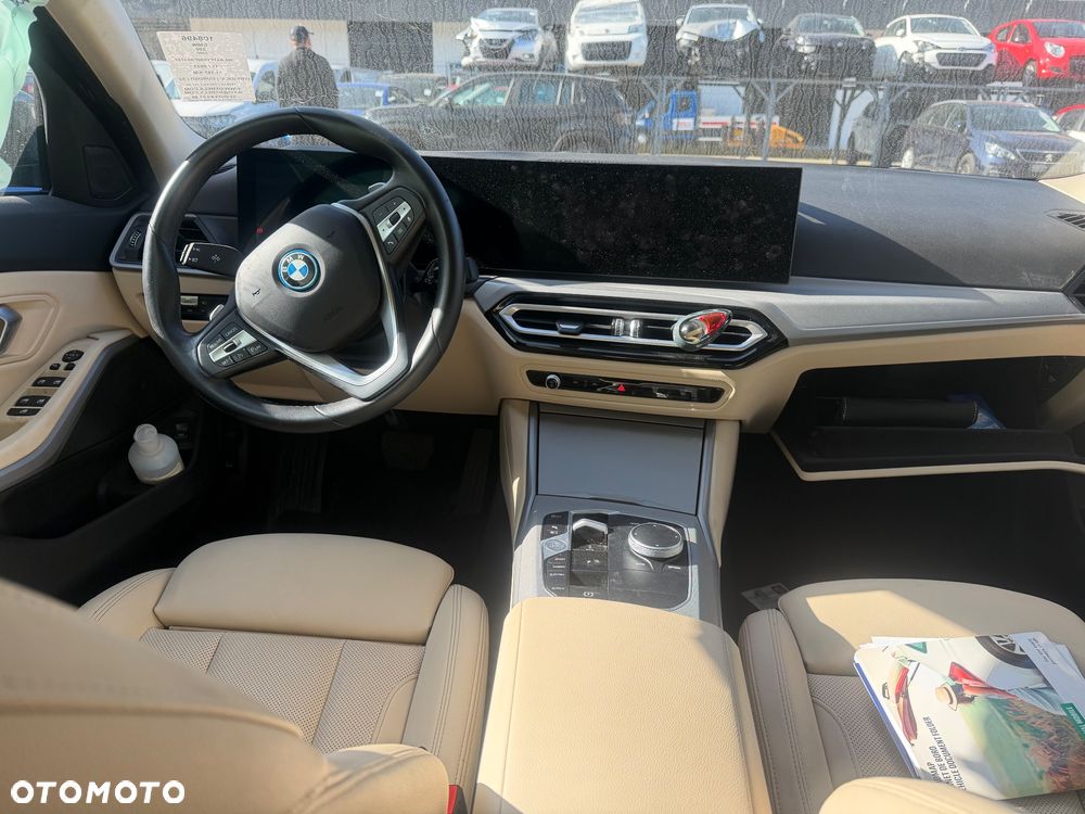 BMW Seria 3 320d Efficient Dynamics Advantage - 17